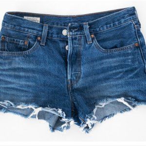Levi 501 Denim shorts size 26, dark blue